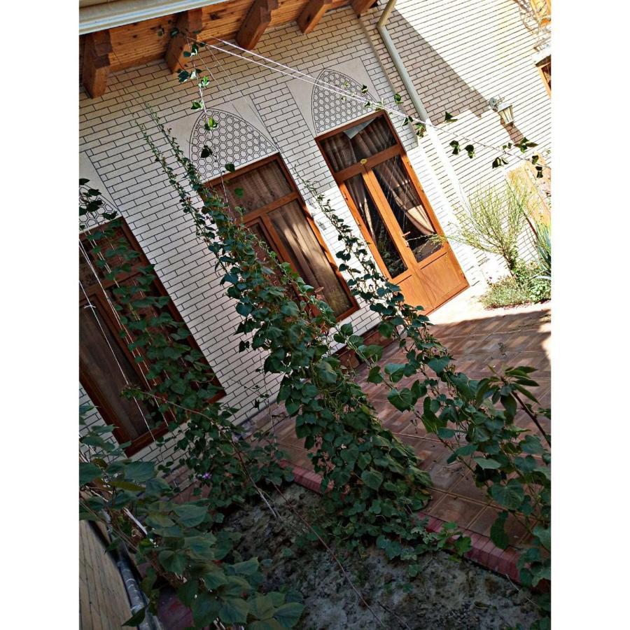 Rahmat Guesthouse Бухара Экстерьер фото